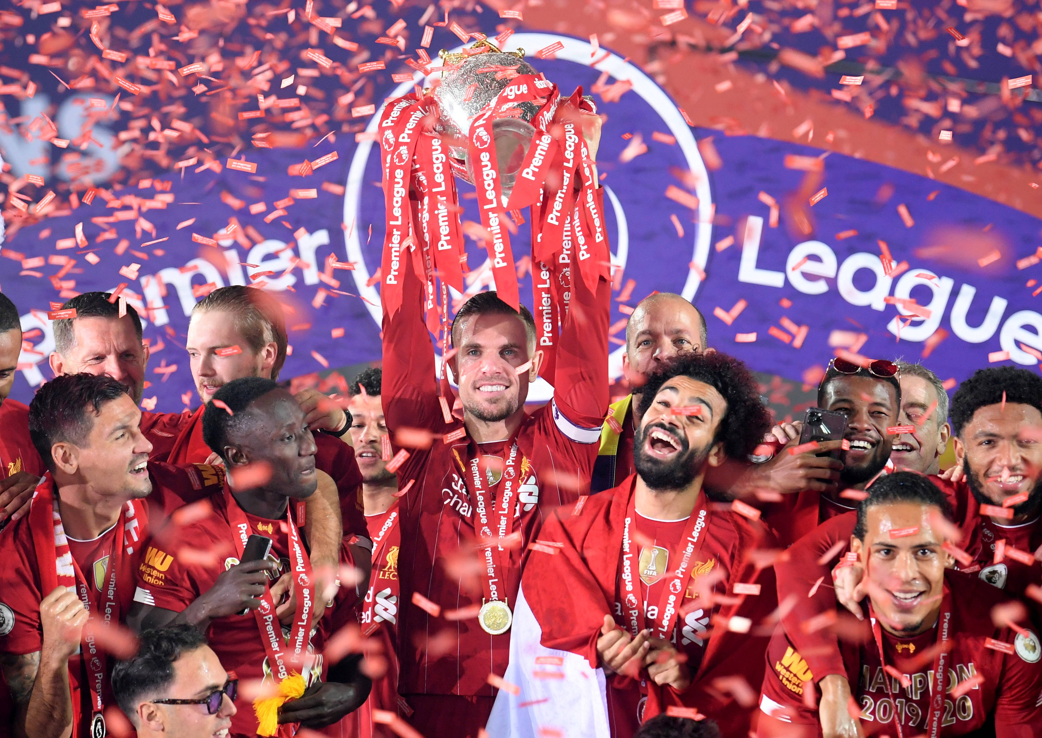 玩家把矛头 玩家把矛头